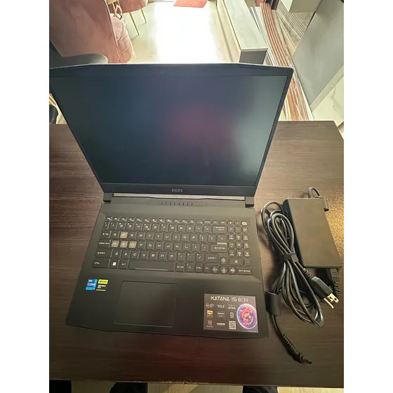 Laptop Katana Rtx 4060, I7, 32gb Ram, 1tb Ssd