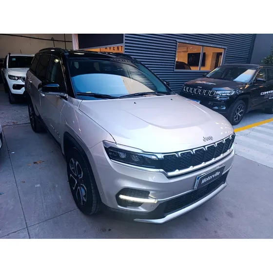 Jeep Commander 1.3t Limited