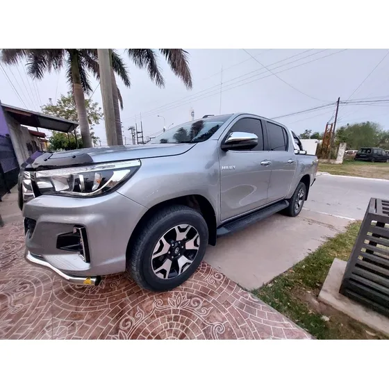 Toyota Hilux Pick-up 2.8 Cd Srv 177cv 4x2 At