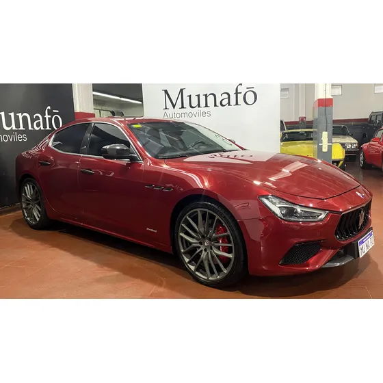 Maserati Ghibli S Q4 Gransport