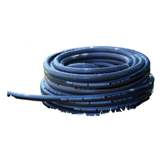 Manguera Reforzada Tricapa Venrol De 3/4 Pulgada X 50 Mts