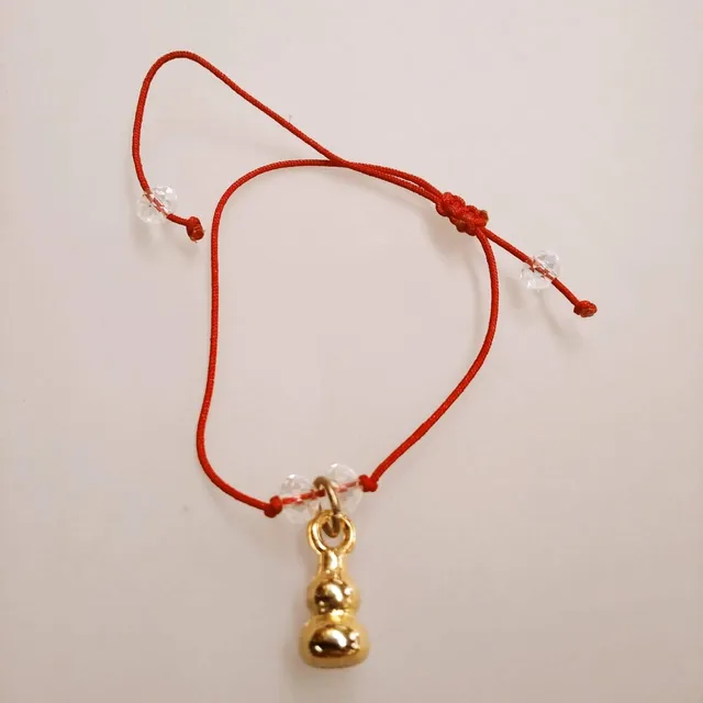Pulsera Hilo Rojo Con Wu Lou