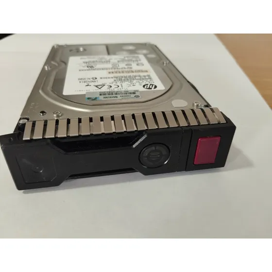 Disco Duro Hp 4tb Sas 3.5 Para Servidores 1 Año De Garantia