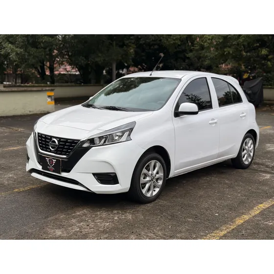 Nissan March 1.6 Sense At