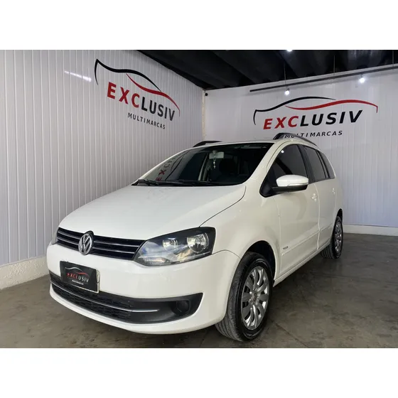 Volkswagen Spacefox 1.6 Mi Trend 8v Flex 4p Manual
