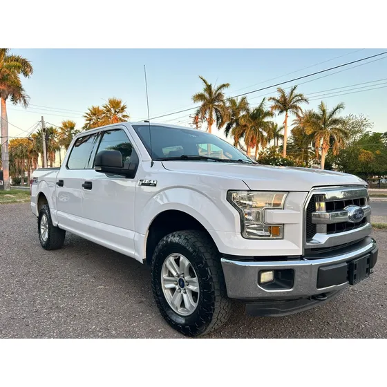Ford F-150 5.0l Doble Cabina V8 4x4 At