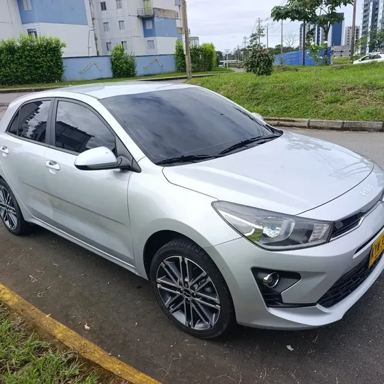 Kia Rio 2023 1.4 Vibrant Hb 5 P