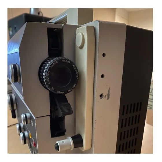 Retroproyector 8mm 