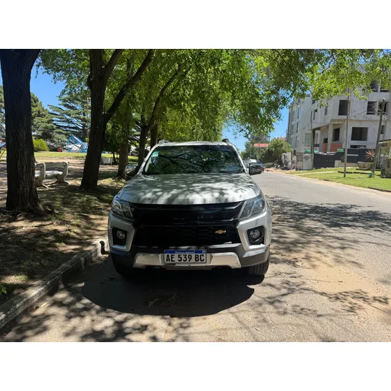 Chevrolet S10 2.8 High Country Cd Tdci 200cv Automática 4x4