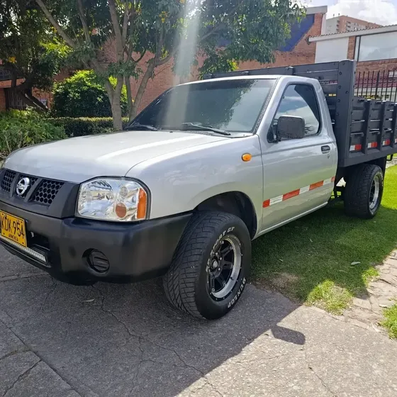 Nissan Frontier 2012 Estacas 2.4 4x2 Mt 2012