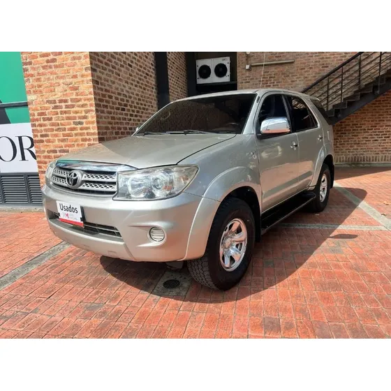 Toyota Fortuner 2.7l 4x4