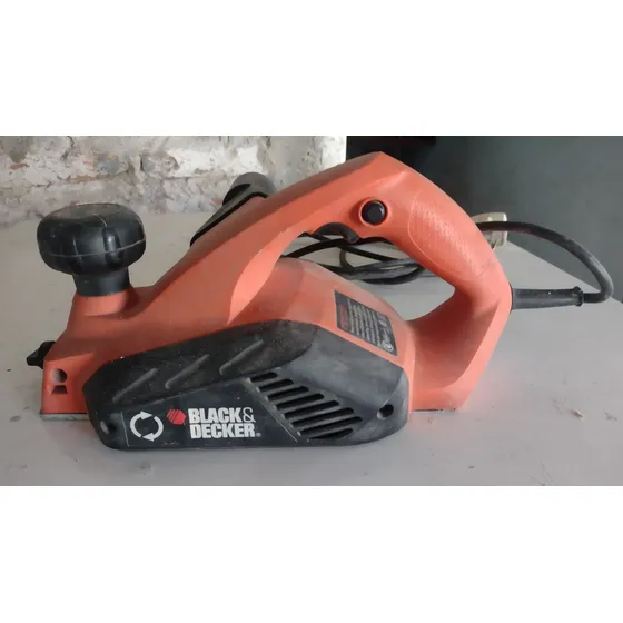 Cepillo Eléctrico De Mano Black Decker 7698-br7698br (usada)