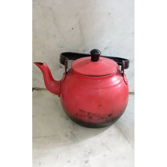 Tetera Vintage Roja