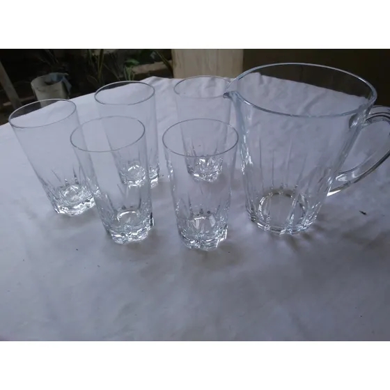 Vasos Altos Y Jarra De Agua Cristal 