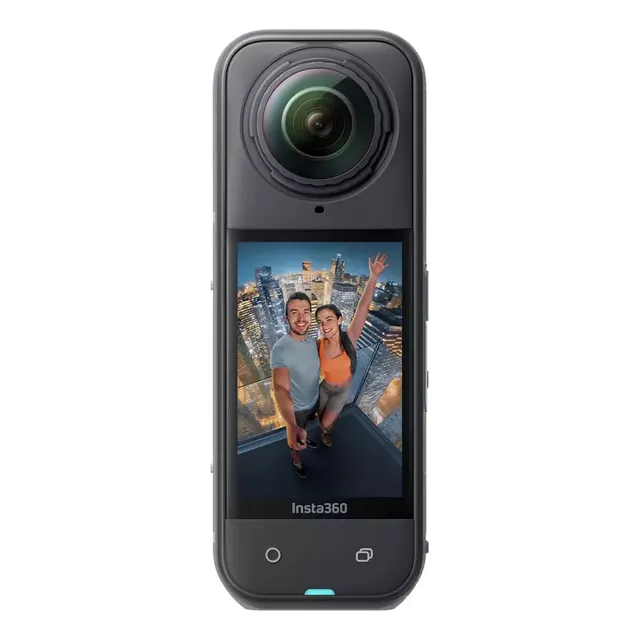 Camara De Accion Insta360 X5 8k