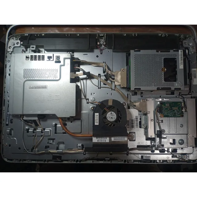 Hp Pavilion 23 All-in-one Pc 23-g020la Por Piezas Precios En