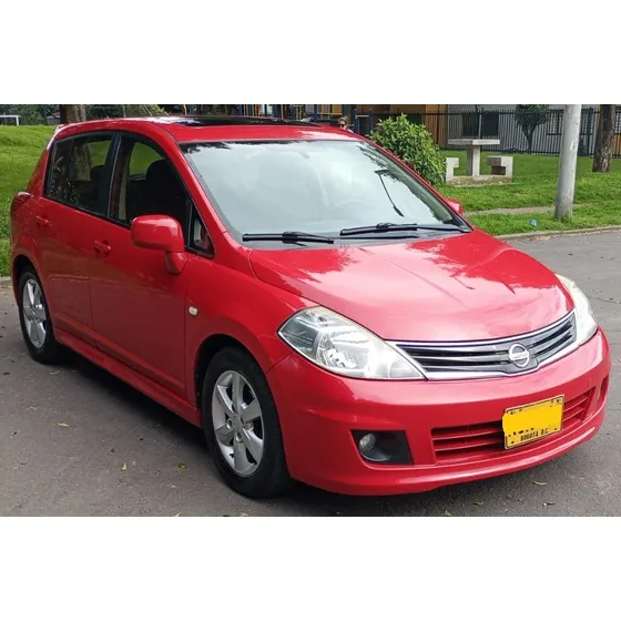 Nissan Tiida 1.8 Acenta