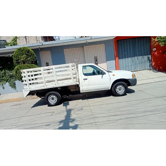 Nissan Frontier Crew Cab Se L4 5vel Ee 4x2 Mt
