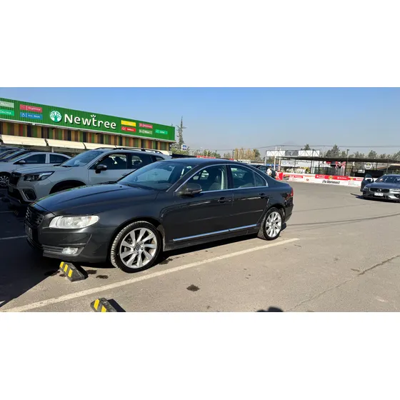 Volvo S80 T5