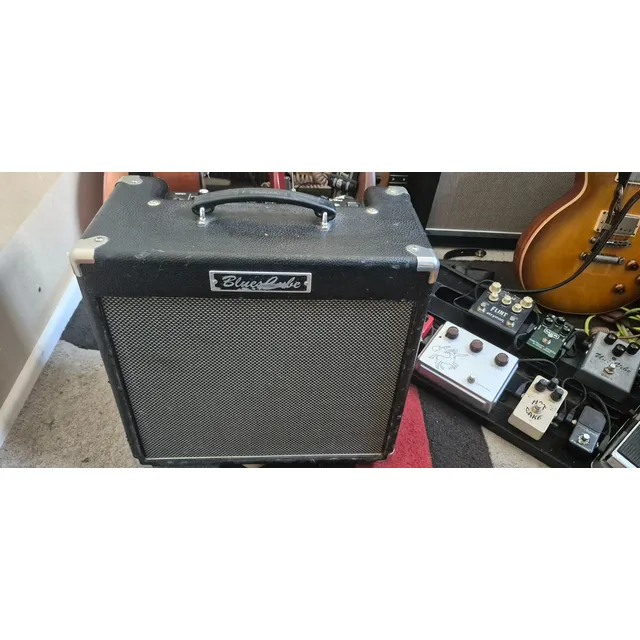 Roland Blues Cube Hot 30w Negro
