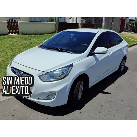 Hyundai Accent 1.4 Cvvt Gl Full Sedan