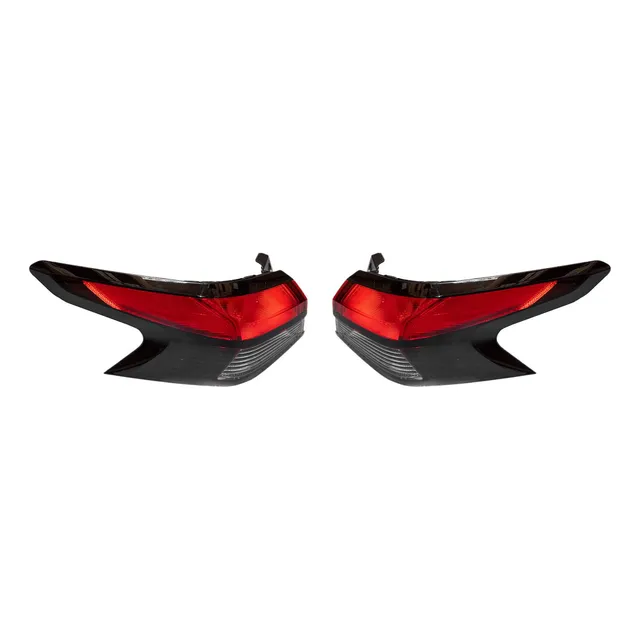 Kit De Calaveras Traseras Versa 2020-2023 Nissan