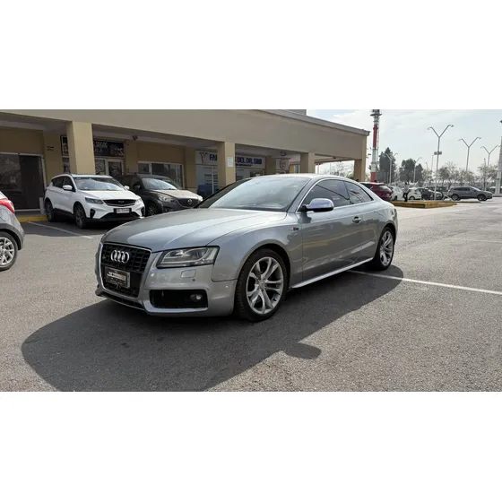 Audi S5 2011