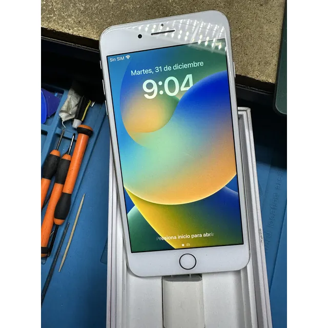 iPhone 8 Plus 64 Gb Plata En Inmejorables Condiciones!!!
