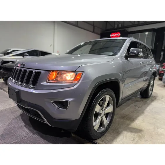 Jeep Grand Cherokee 3.7 Limited 3.6 4x2 At