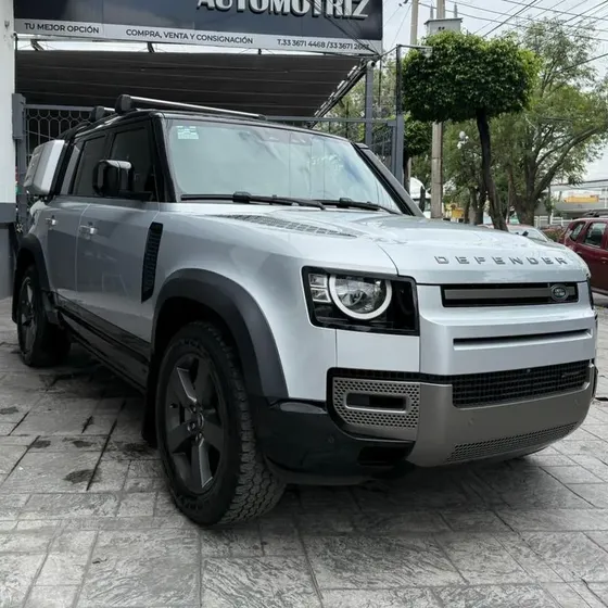 Land Rover Defender 110 2023 3.0 Mhev X-dynamic S Awd