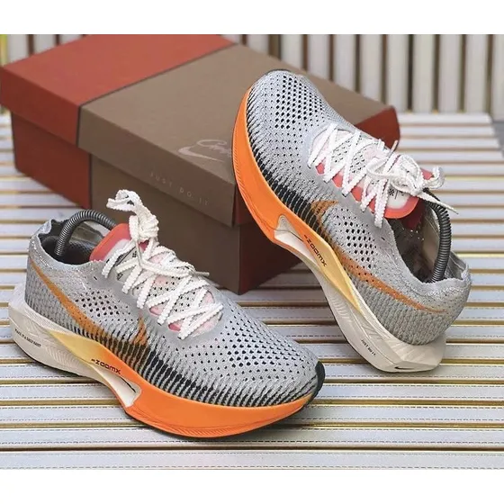 Nike Vaporfly Running  110$