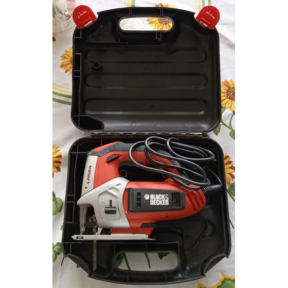 Sierra Caladora Laser Black & Decker