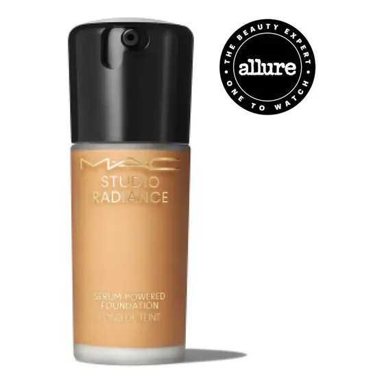 Base Maquillaje Studio Radiance Serum-powered 