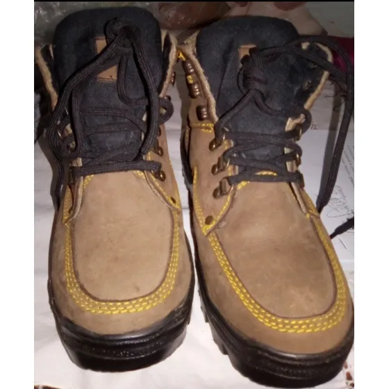 Zapatos, Botas De Seguridad, Talla 38, Marca El Vencedor
