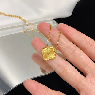 Collar De Trébol Láser De Alta Calidad Y Pulsera De Oro De 1 Collar De Trébol Láser De Alta Calidad Y Pulsera De Oro De 1