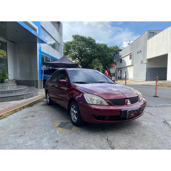 Mitsubishi Lancer Sedan