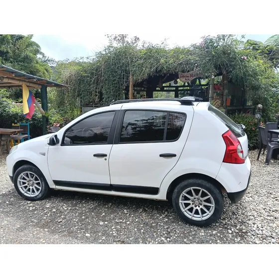 Renault Sandero 1.6 Automatique