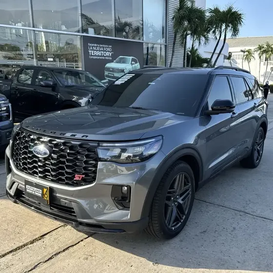 Ford Explorer 2025 3.0 Ecoboost V6 St 4wd