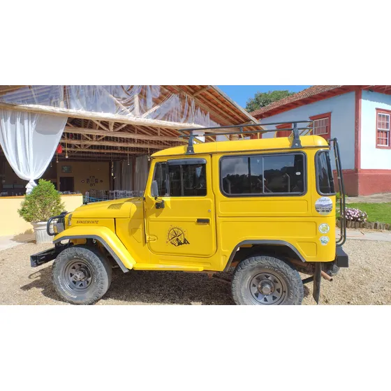 Toyota Bandeirante 3.7 Curta S/ Caçamba 2p