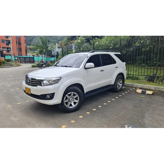 Toyota Fortuner 2.7l