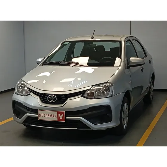 Toyota Etios 1.5 Sedan X