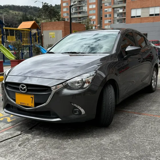 Mazda 2 Sedan 2020 1.5 Touring