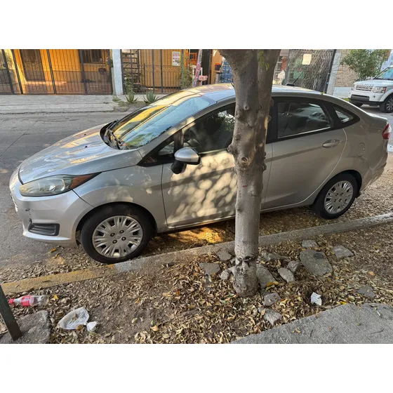 Ford Fiesta 1.6 Se Sedan At