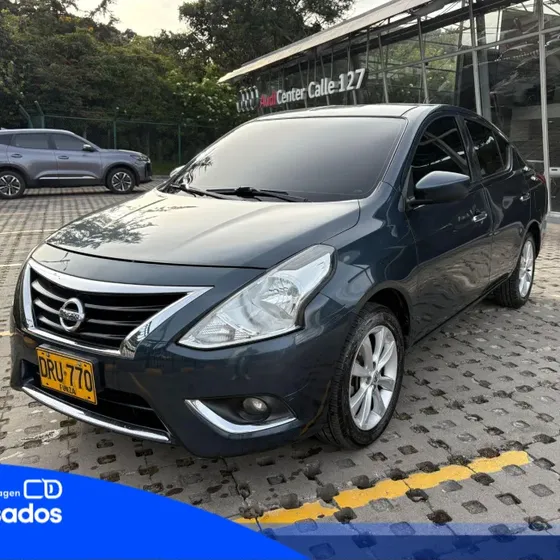 Nissan Versa 2018 1.6 Advance