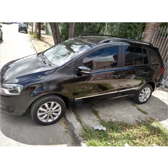 Volkswagen Suran 1.6 Highline 101cv 11c