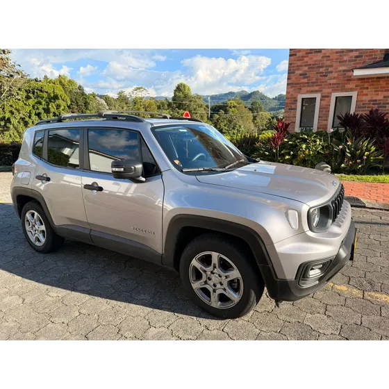 Jeep Renegade 1.3 Sport Turbo T270