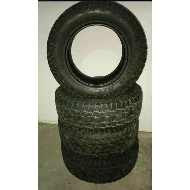 Cauchos Usados Toyo 275/65 R18