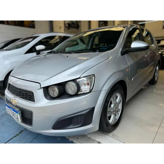 Chevrolet Sonic Chev Lt Hb Mt