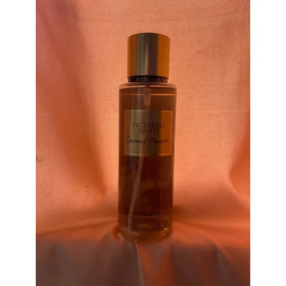 Splash Victoria's Secret Coconut Passion