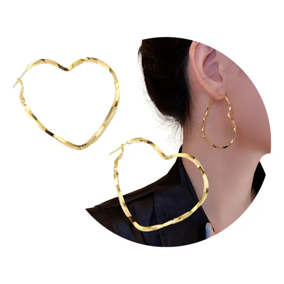 Aritos De  Mujer Forma Corazon Entrelazado Delicado Elegante